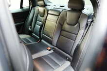 Volvo S60 T5 R-Design Plus 