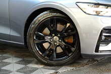 Volvo S60 T5 R-Design Plus 