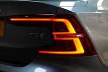 Volvo S60 T5 R-Design Plus 