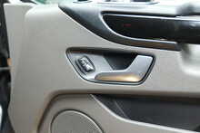 Ford Transit Custom 320 EcoBlue Limited 