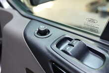 Ford Transit Custom 320 EcoBlue Limited 