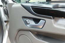 Ford Transit Custom 300 EcoBlue Limited 