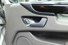Ford Transit Custom 300 EcoBlue Limited 