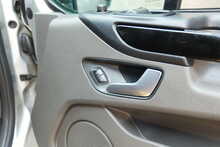 Ford Transit Custom 320 EcoBlue Limited 