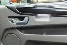 Ford Transit Custom 300 EcoBlue Limited 