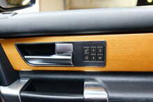 Land Rover Discovery 4 SD V6 HSE 