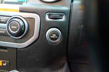 Land Rover Discovery 4 SD V6 HSE 