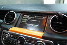 Land Rover Discovery 4 SD V6 HSE 