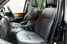 Land Rover Discovery 4 SD V6 HSE 