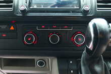 Volkswagen Transporter BiTDI T32 BlueMotion Tech 