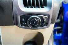 Ford Transit Custom TDCi 290 Limited 