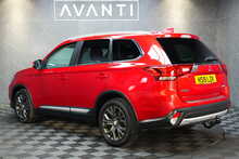 Mitsubishi Outlander DI-D 3 