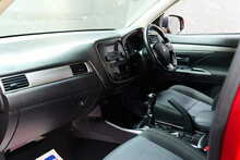 Mitsubishi Outlander DI-D 3 