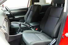 Mitsubishi Outlander DI-D 3 