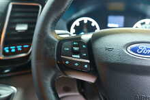 Ford Transit Custom 320 EcoBlue Limited 