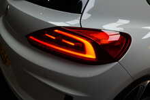 Volkswagen Scirocco TSI BlueMotion Tech R 