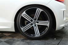 Volkswagen Scirocco TSI BlueMotion Tech R 
