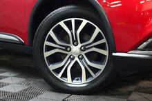 Mitsubishi Outlander DI-D 3 