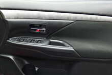 Mitsubishi Outlander DI-D 3 