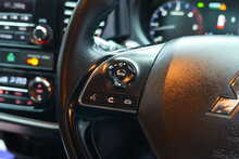 Mitsubishi Outlander DI-D 3 