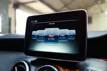 Mercedes-Benz GLA GLA200d AMG Line 