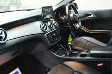 Mercedes-Benz GLA GLA200d AMG Line 