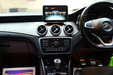 Mercedes-Benz GLA GLA200d AMG Line 
