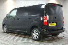 Vauxhall Vivaro Turbo D 2900 Dynamic 