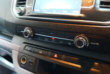 Vauxhall Vivaro Turbo D 2900 Dynamic 