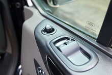 Ford Transit Custom 320 EcoBlue Limited 