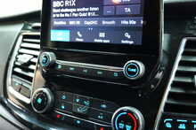 Ford Transit Custom 320 EcoBlue Limited 