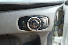 Ford Transit Custom 300 EcoBlue Limited 