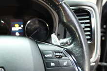 Mitsubishi Outlander DI-D 4 