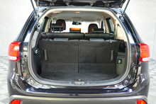 Mitsubishi Outlander DI-D 4 
