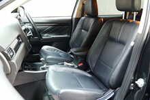 Mitsubishi Outlander DI-D 4 
