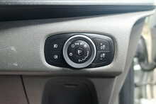 Ford Transit Custom 300 EcoBlue Limited 