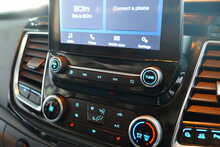 Ford Transit Custom 300 EcoBlue Limited 