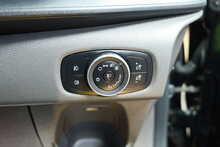 Ford Transit Custom 320 EcoBlue Limited 