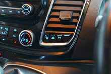 Ford Transit Custom 300 EcoBlue Limited 