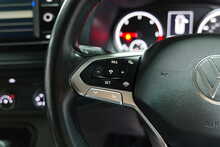 Volkswagen Transporter TDI T28 Highline 