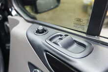 Ford Transit Custom 300 EcoBlue Trail 