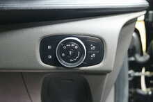 Ford Transit Custom 300 EcoBlue Trail 