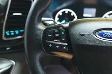 Ford Transit Custom 300 EcoBlue Trail 