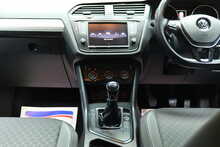Volkswagen Tiguan TDI BlueMotion Tech SE Navigation 
