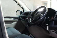 Volkswagen Transporter TDI T28 BlueMotion Tech Highline 