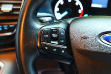 Ford Transit Custom 300 EcoBlue Limited 