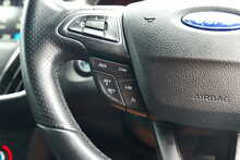 Ford Focus T EcoBoost ST-3 