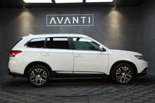 Mitsubishi Outlander DI-D 3 