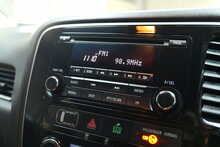 Mitsubishi Outlander DI-D 3 