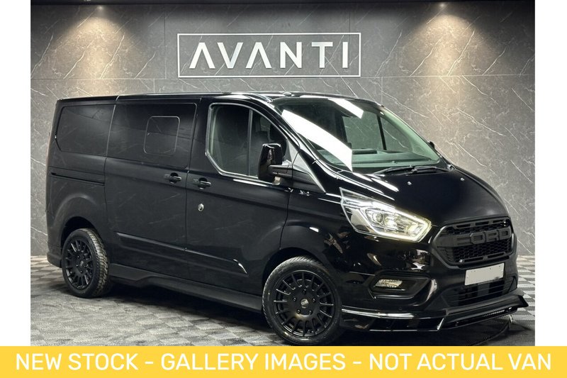 Ford 2.0 320 EcoBlue Limited Crew Van Double Cab 5dr Diesel Manual L2 H1 Euro 6 (6 Seat) (130 ps)